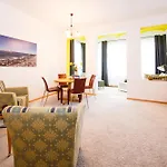 Franz Appartement *